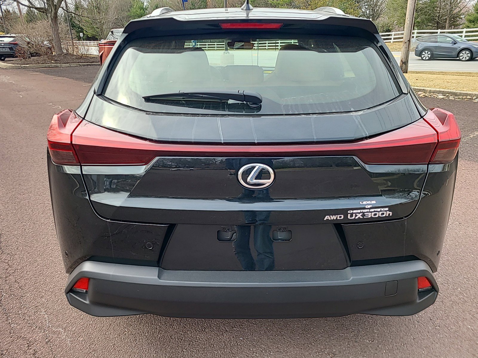New 2025 Lexus UX 300h AWD image 3