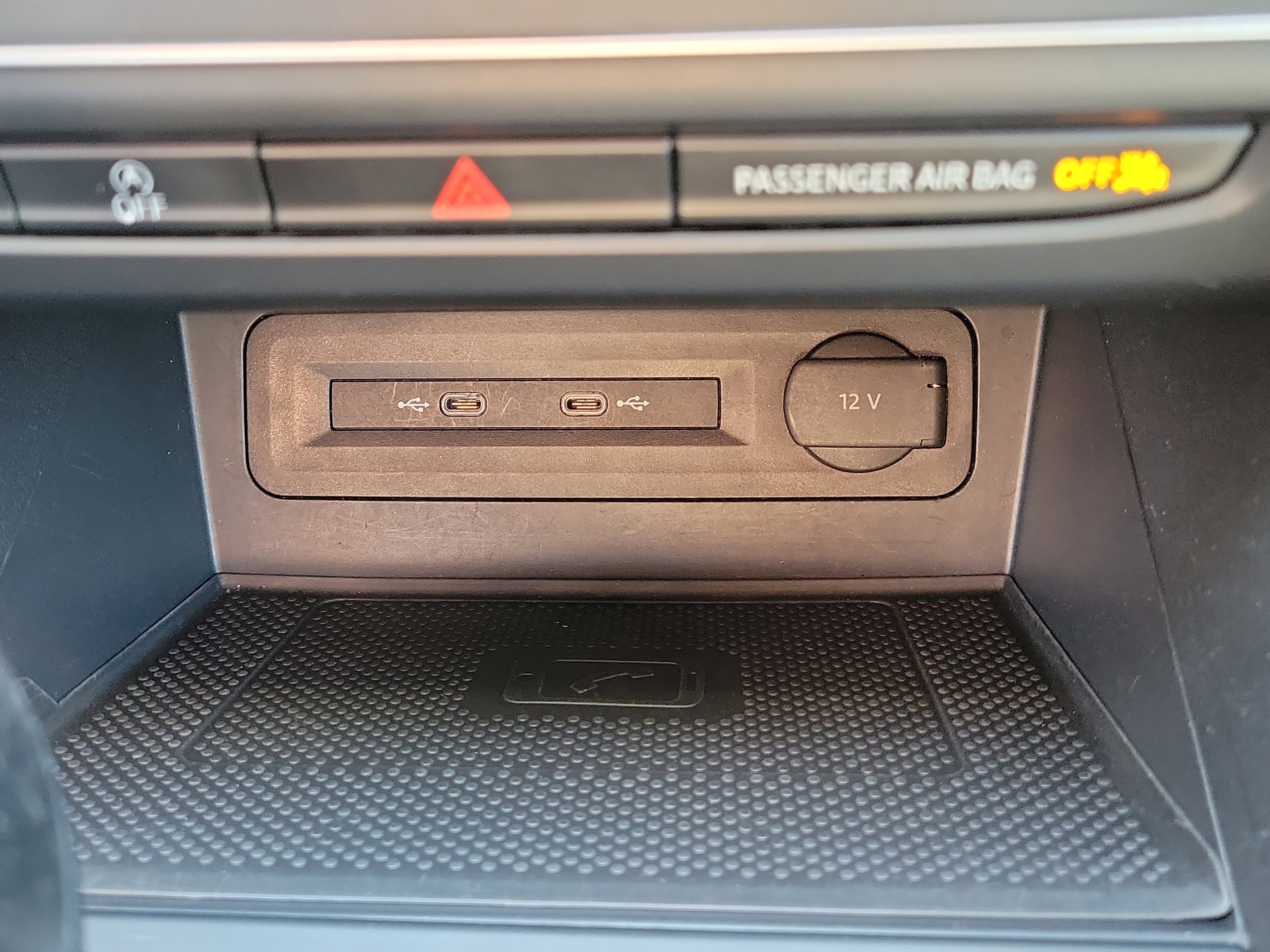 Used 2021 Volkswagen Atlas SE image 35