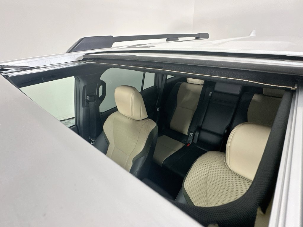 Used 2024 Lexus GX 550 AWD/4WD image 14