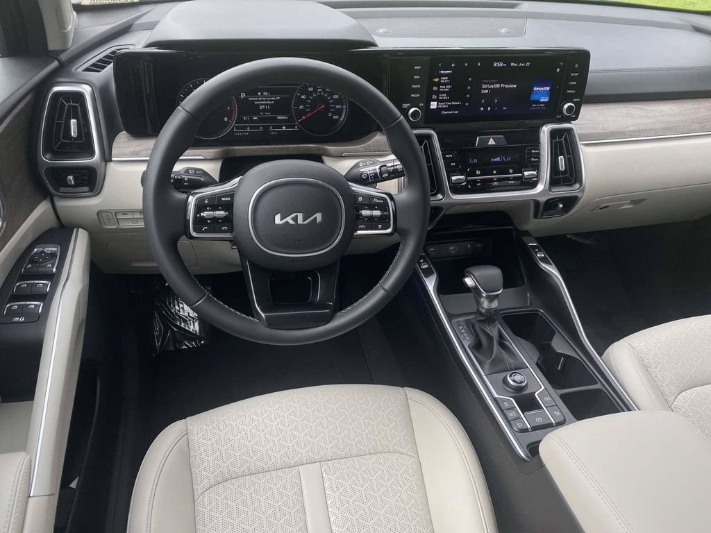 Used 2023 Kia Sorento EX FWD image 16