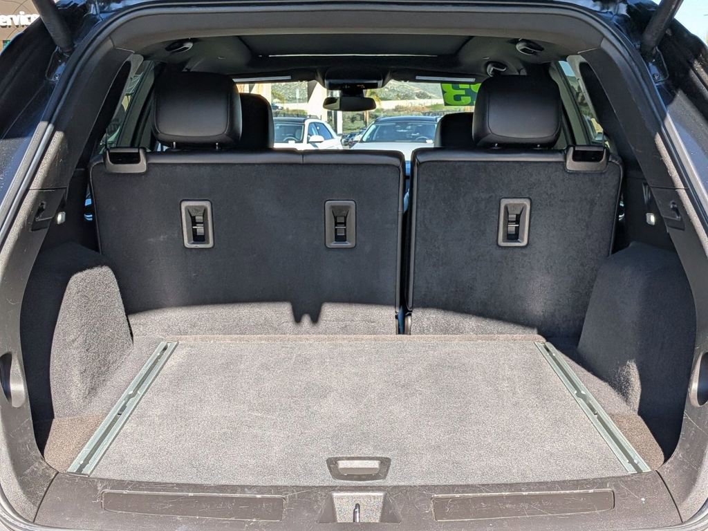 Used 2023 Cadillac XT5 Premium Luxury image 28