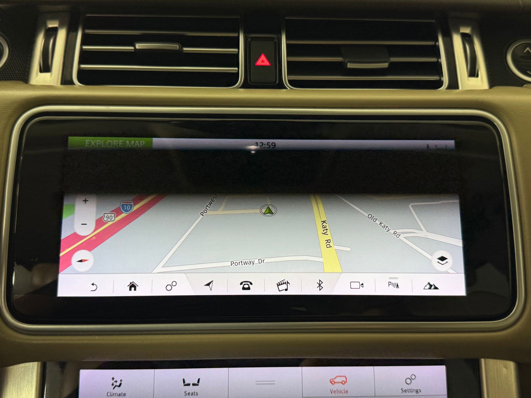 Used 2018 Land Rover Range Rover Long Wheelbase Supercharged image 23