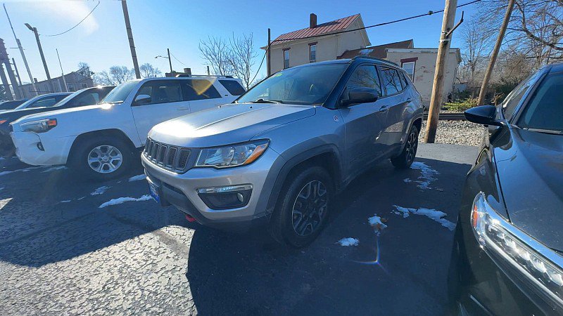 Used 2019 Jeep Compass Trailhawk image 5