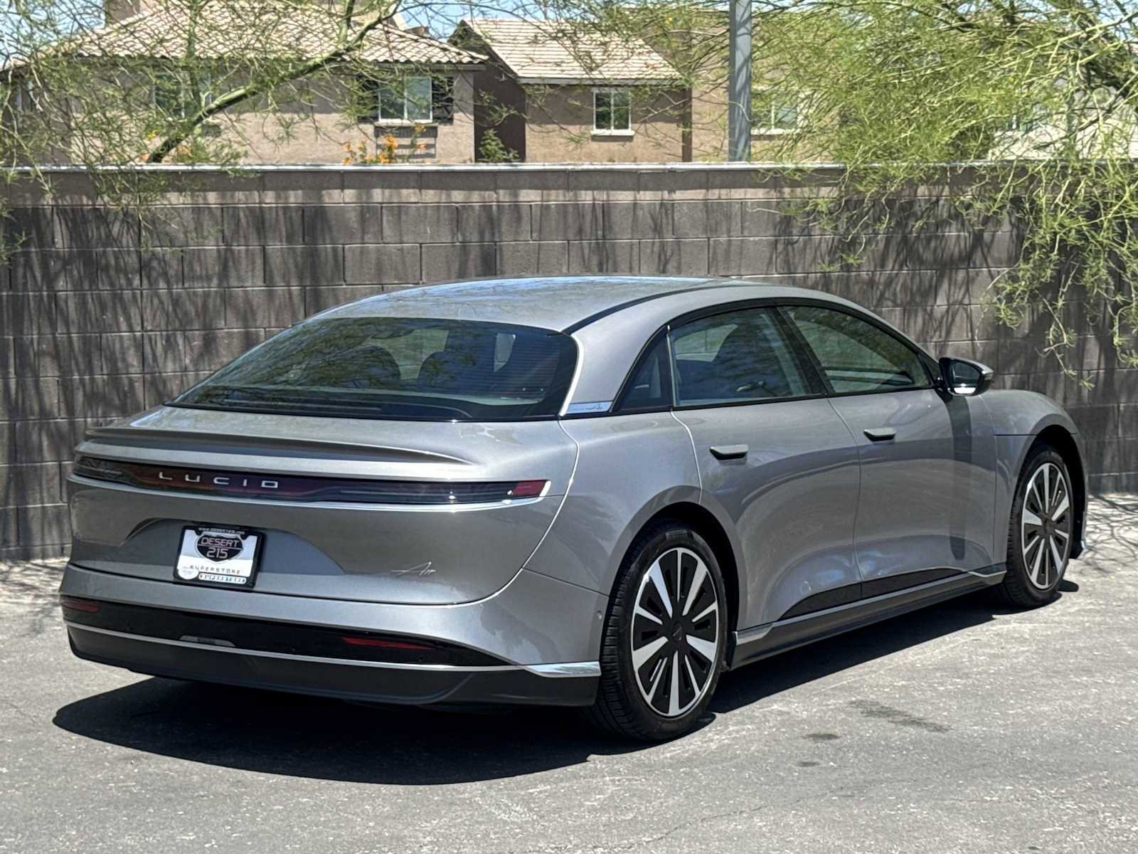 Used 2024 Lucid Air Pure RWD image 8