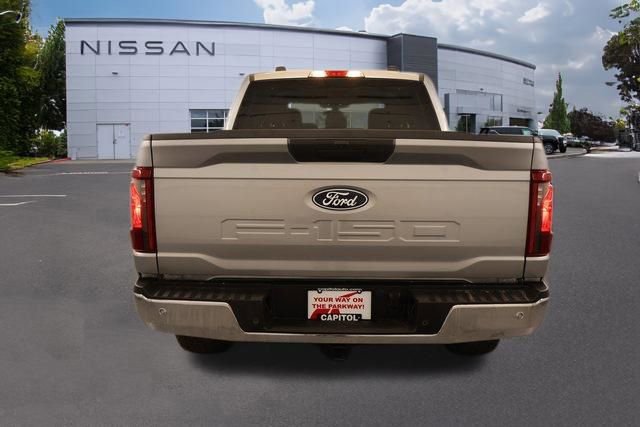 Used 2025 Ford F150 XLT w/ Equipment Group 301A Standard AWD/4WD image 3