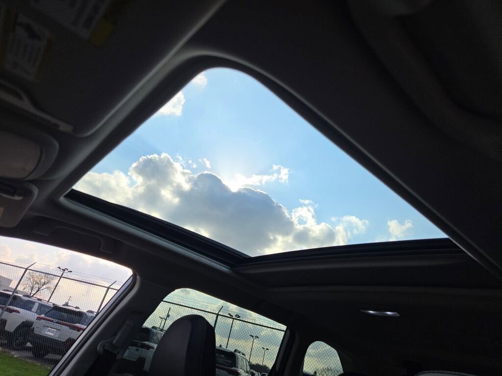 Used 2023 Subaru Forester Limited AWD/4WD image 26