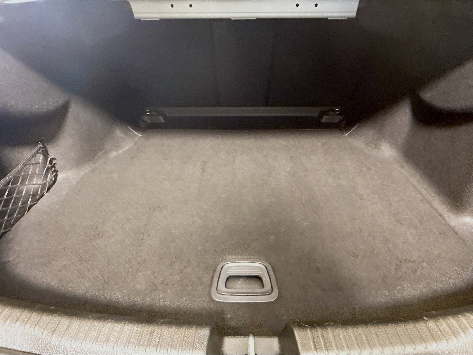 Used 2025 Mercedes-Benz C 300 4MATIC Sedan image 35