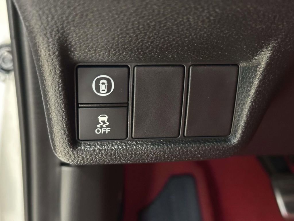 Used 2023 Honda Civic Type R image 16