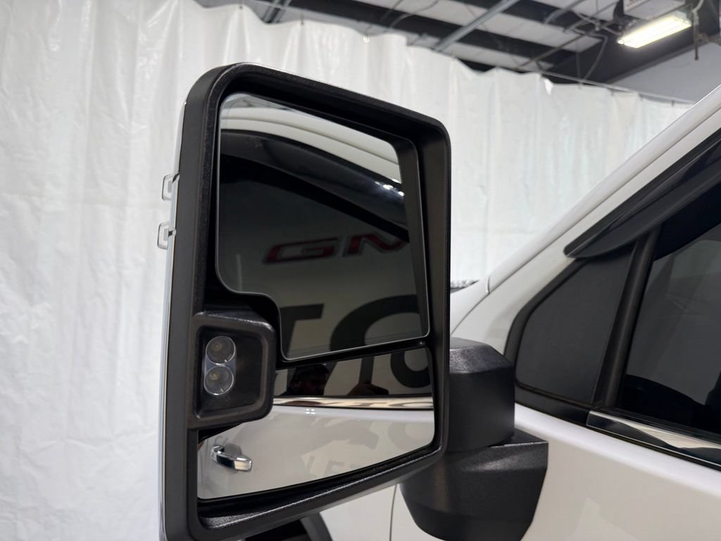 Used 2022 Chevrolet Silverado 3500 LTZ w/ LTZ Plus Package AWD/4WD image 15