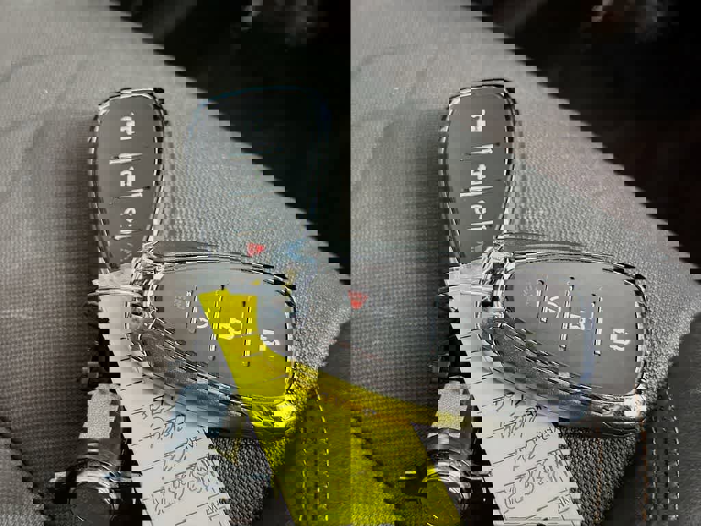 Used 2021 Chevrolet Trax LT w/ Driver Confidence Package image 21