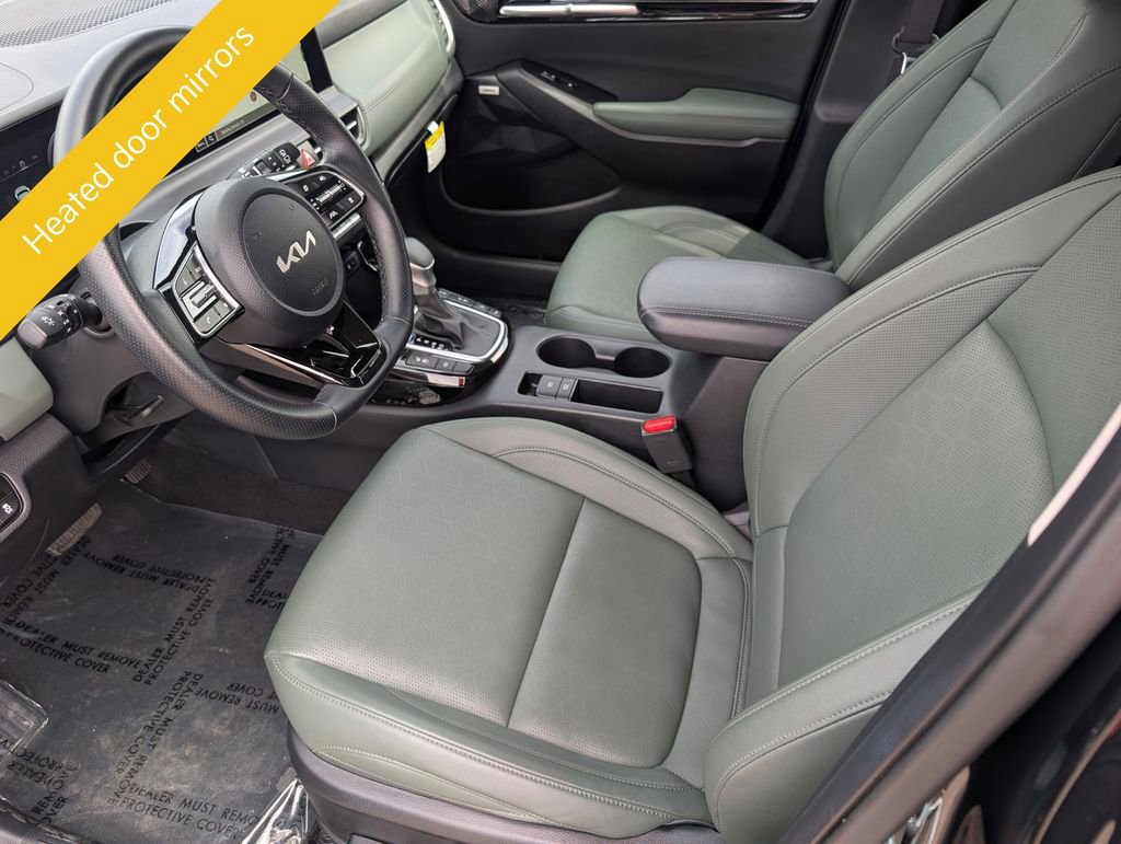 Certified 2025 Kia Seltos SX w/ SX Sunroof Package AWD/4WD image 15
