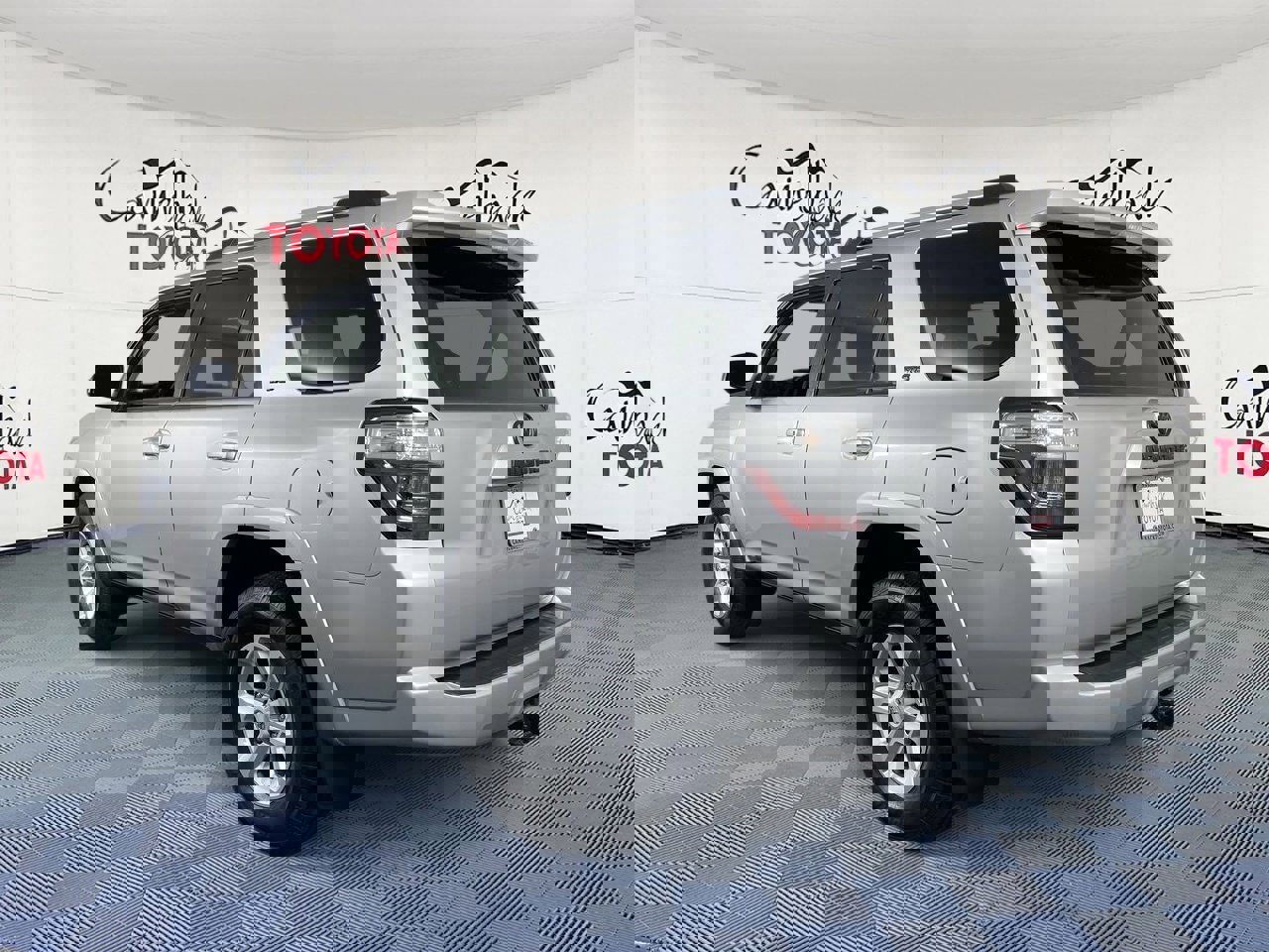 Used 2023 Toyota 4Runner SR5 image 5
