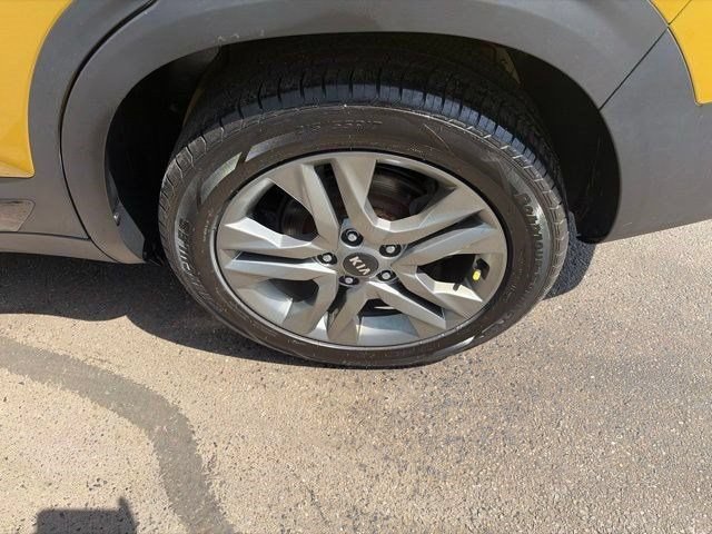 Used 2021 Kia Seltos S AWD/4WD image 44