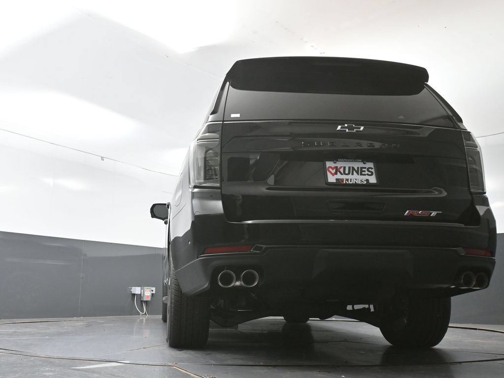 New 2026 Chevrolet Suburban RST w/ RST Capability Package AWD/4WD image 49
