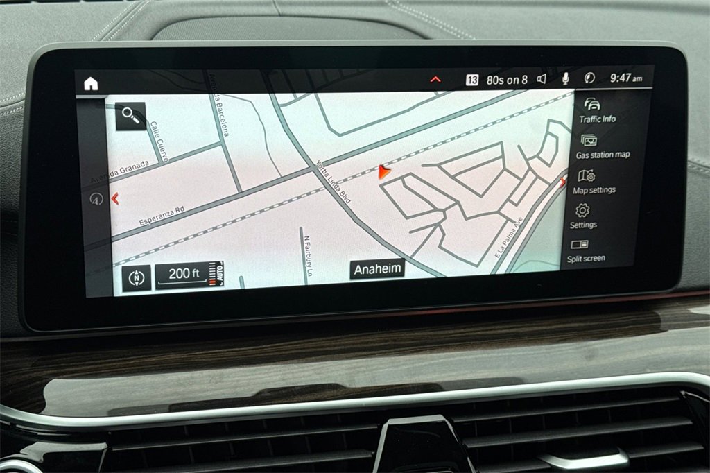 Used 2023 BMW M550i xDrive image 23