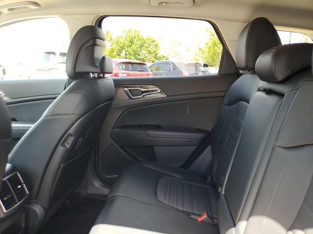 Used 2024 Kia Sportage SX FWD image 15