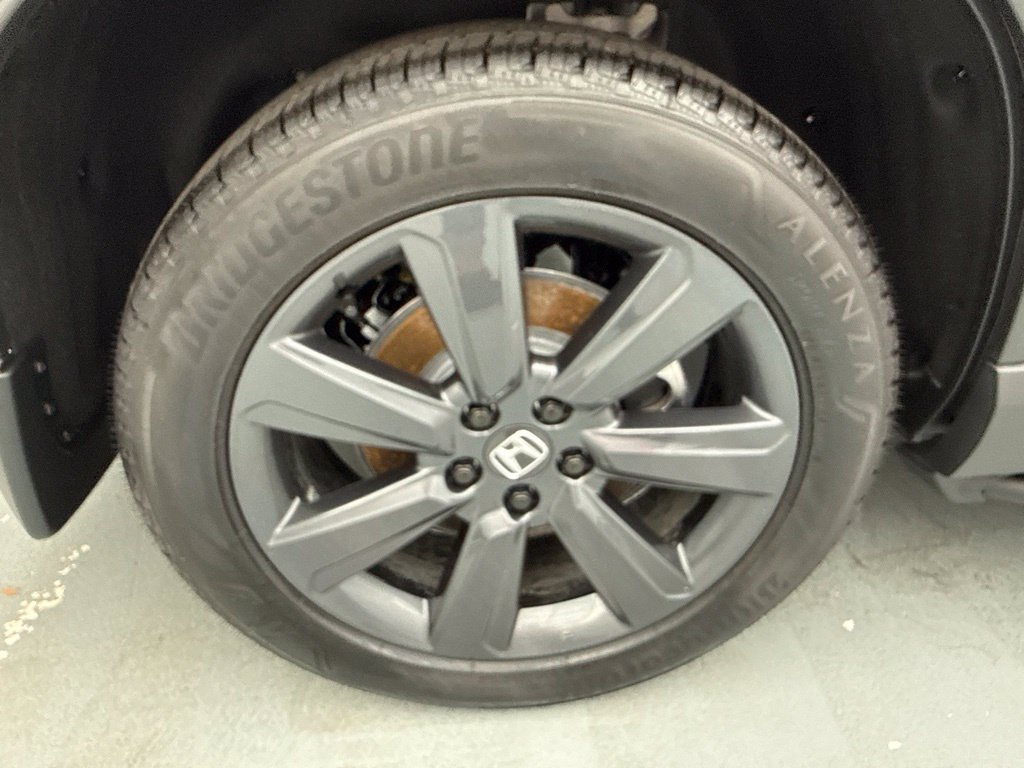 New 2026 Honda Pilot Sport image 11