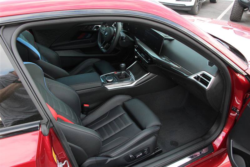 Used 2026 BMW M2 w/ Lighting Package RWD image 16