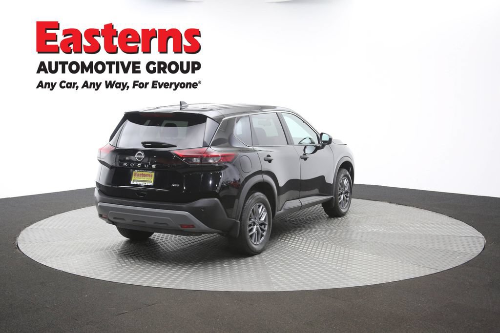 Used 2023 Nissan Rogue S AWD/4WD image 41