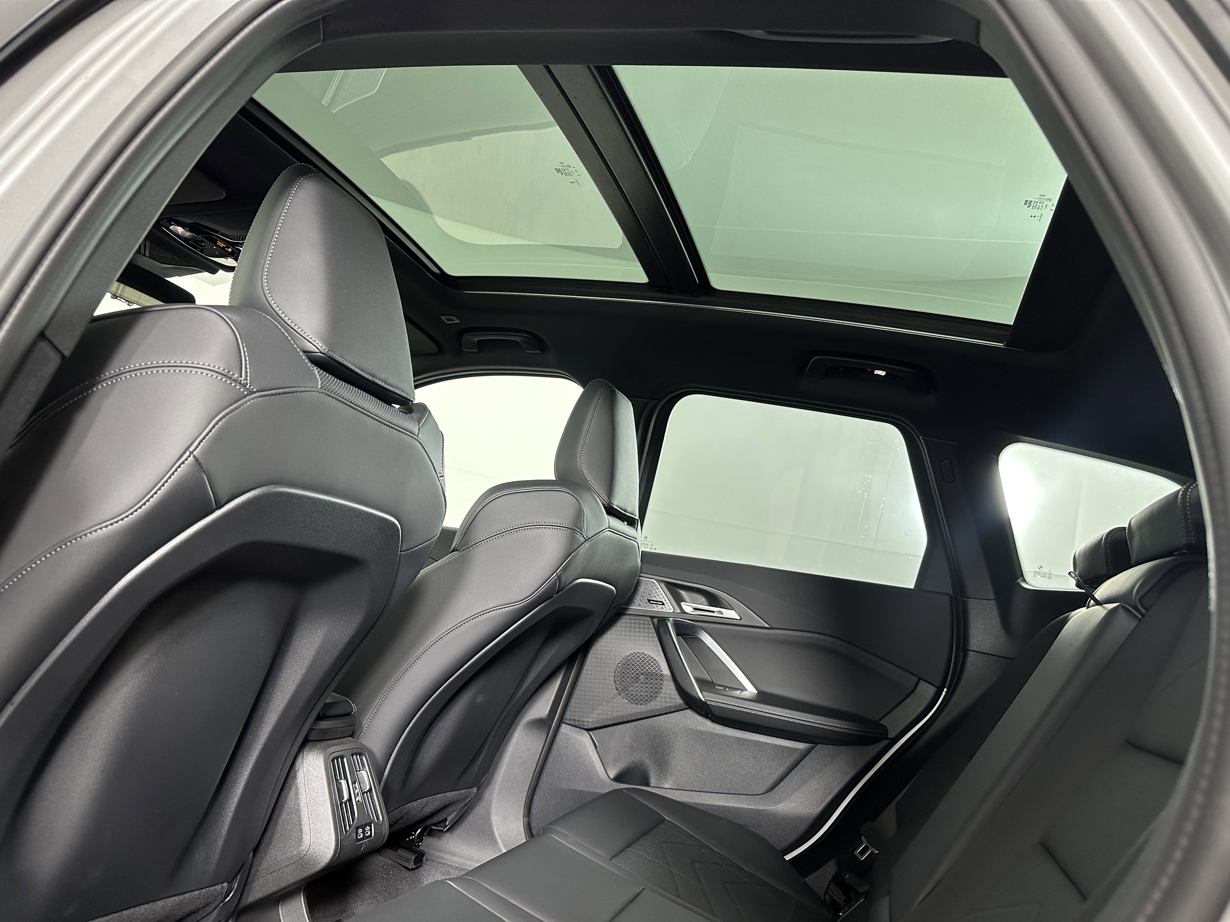 Certified 2025 BMW X1 xDrive28i w/ Technology Package image 25