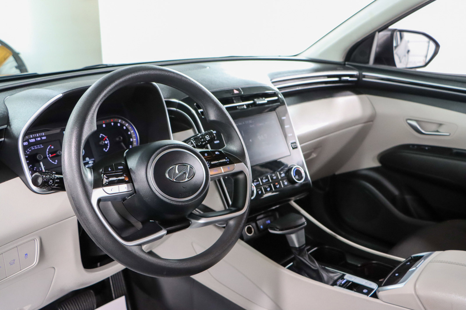 Used 2023 Hyundai Tucson SEL image 22