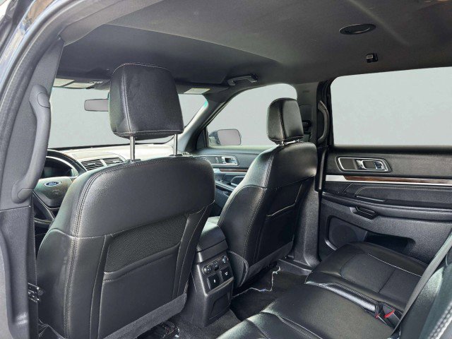 Used 2018 Ford Explorer Limited image 39