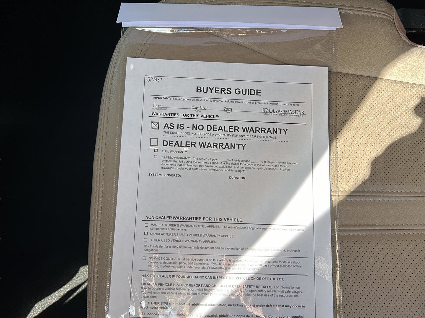 Used 2024 Ford Expedition Limited image 30