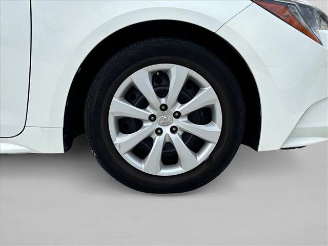 Used 2020 Toyota Corolla LE image 22