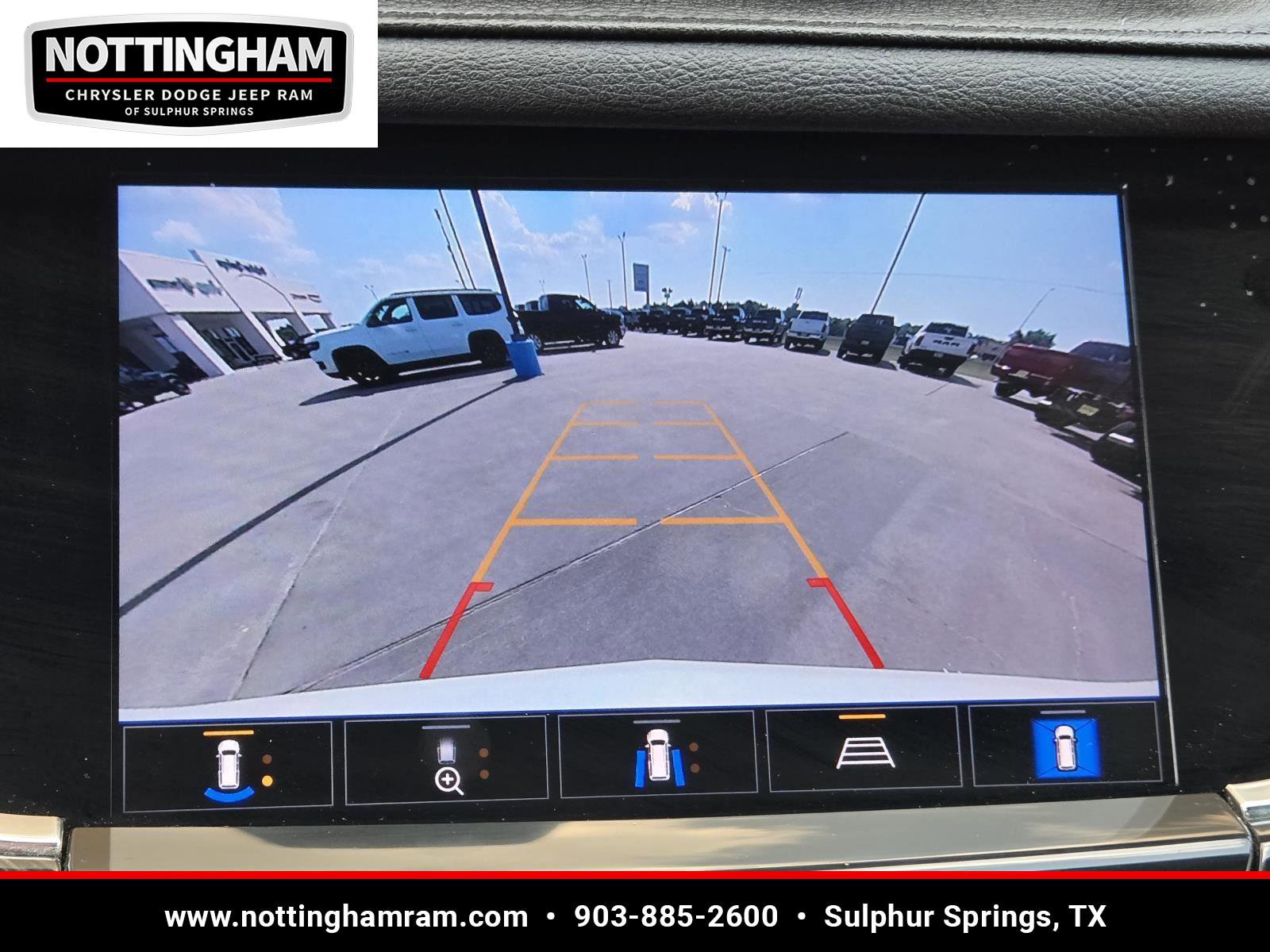 Used 2022 Cadillac XT6 Premium Luxury w/ Technology Package image 17