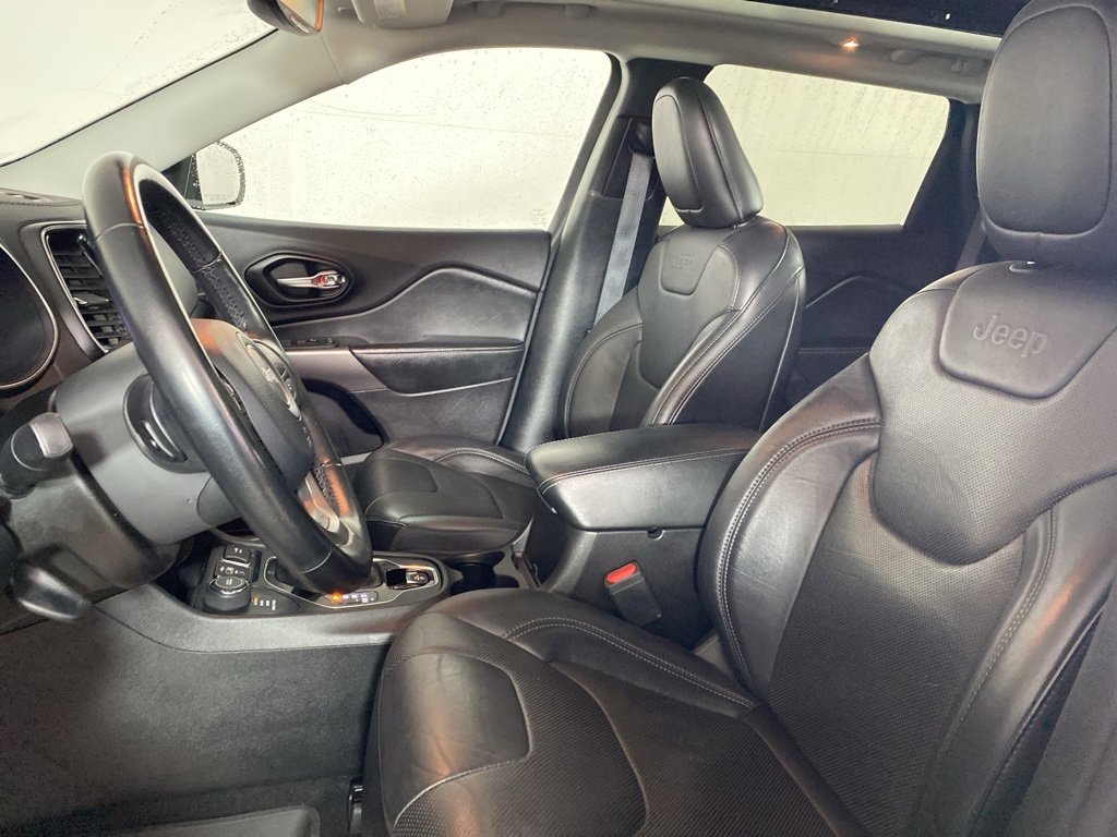 Used 2021 Jeep Cherokee Limited w/ Elite Package image 17