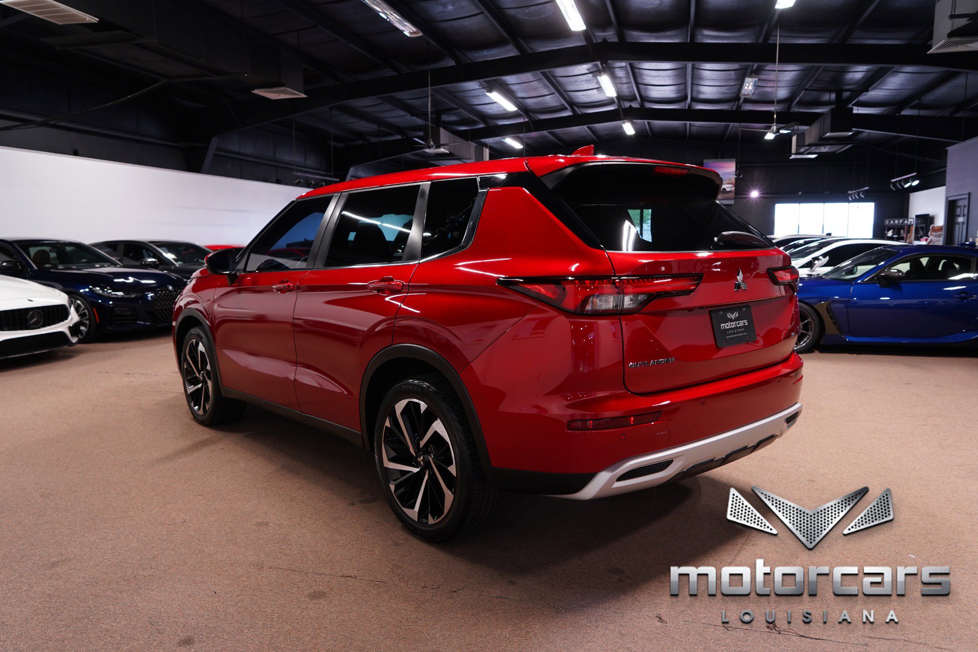 Used 2023 Mitsubishi Outlander SE image 5