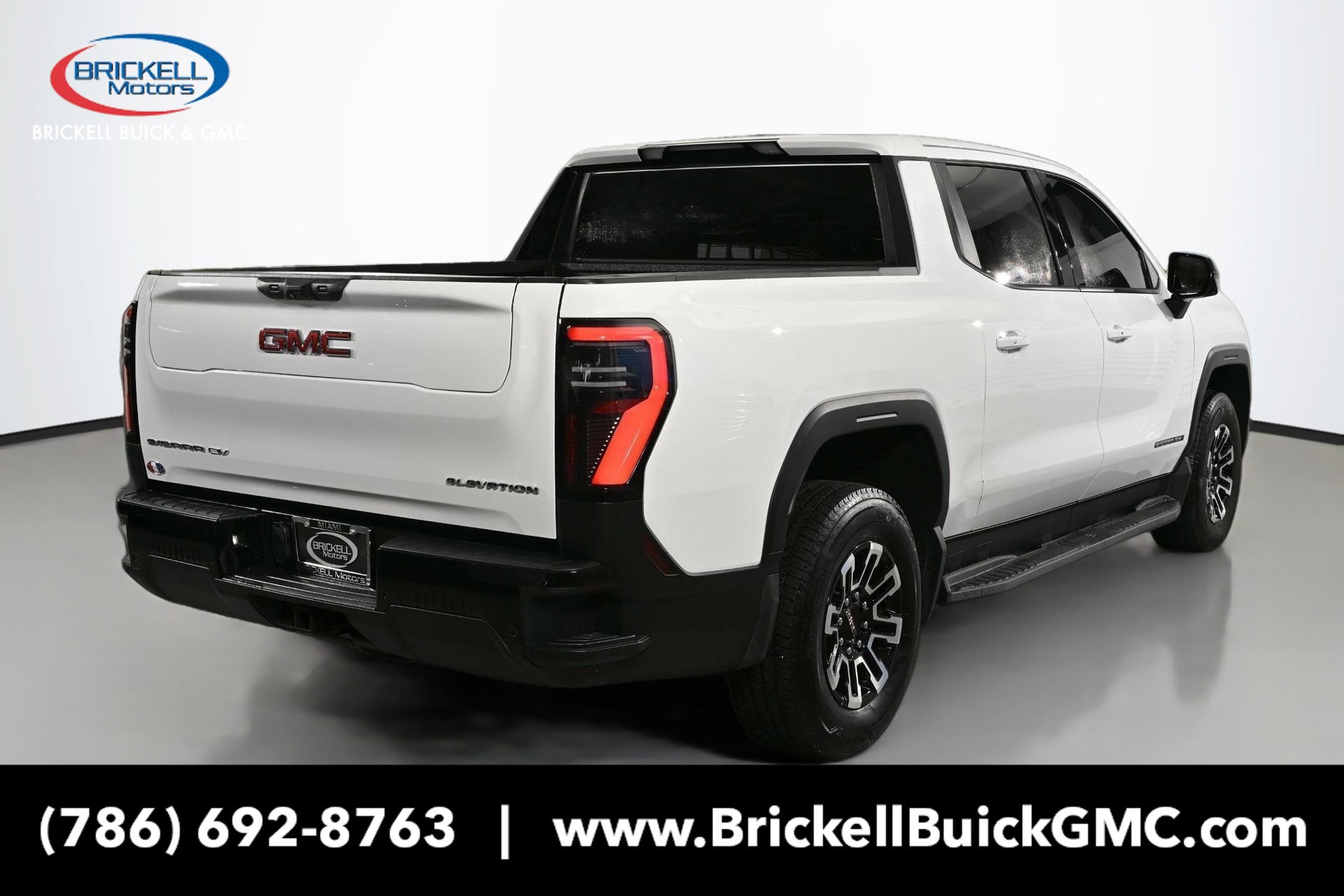 Used 2026 GMC Sierra EV Elevation AWD/4WD image 6