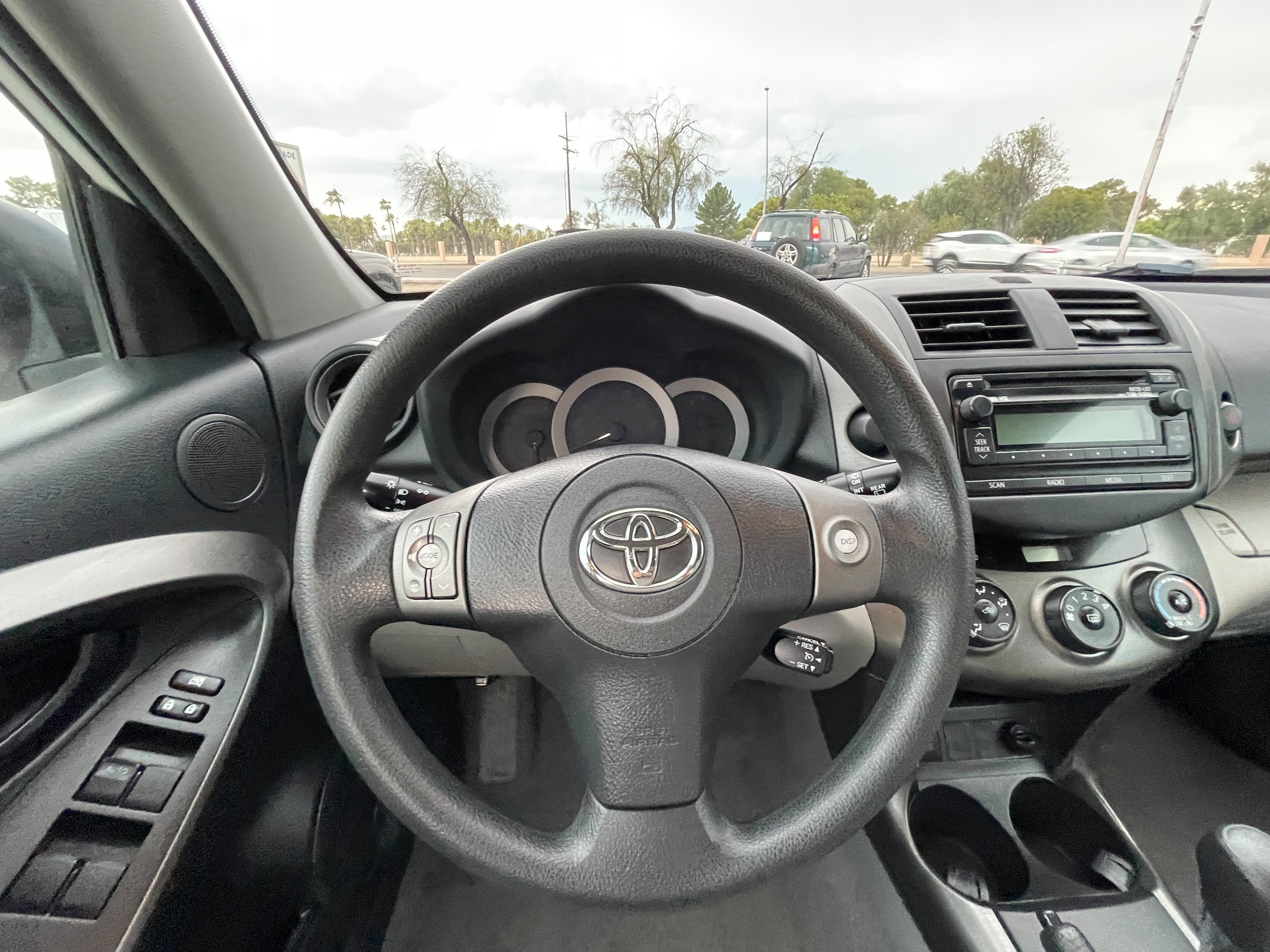 Used 2012 Toyota RAV4 FWD w/ Value Pkg image 15