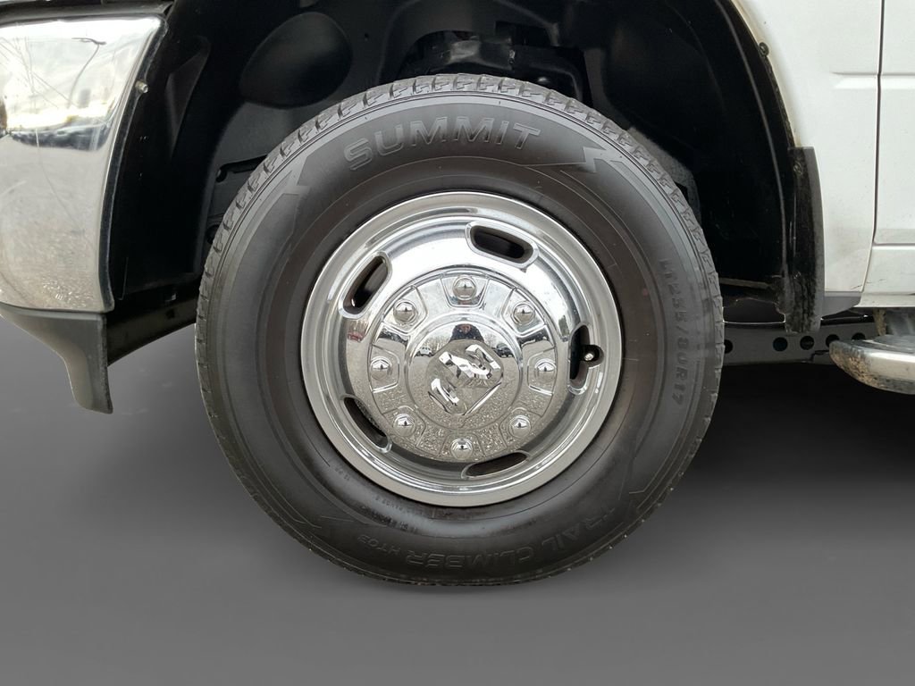 Used 2024 RAM 3500 Big Horn image 8