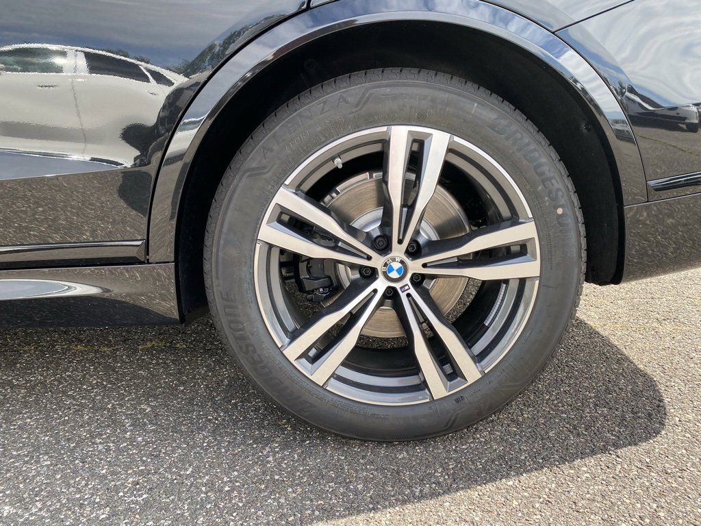 New 2026 BMW X7 xDrive40i w/ Executive Package image 5