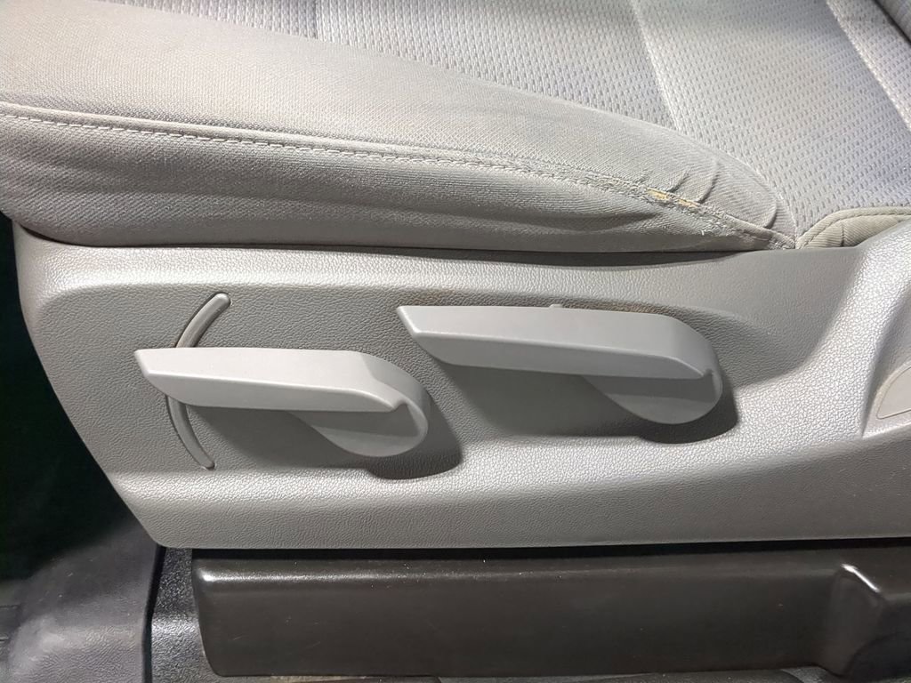 Used 2018 Chevrolet Silverado 1500 LS w/ Trailering Package AWD/4WD image 20