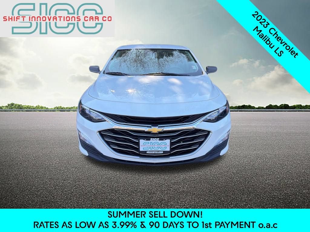 Used 2023 Chevrolet Malibu LS FWD image 2