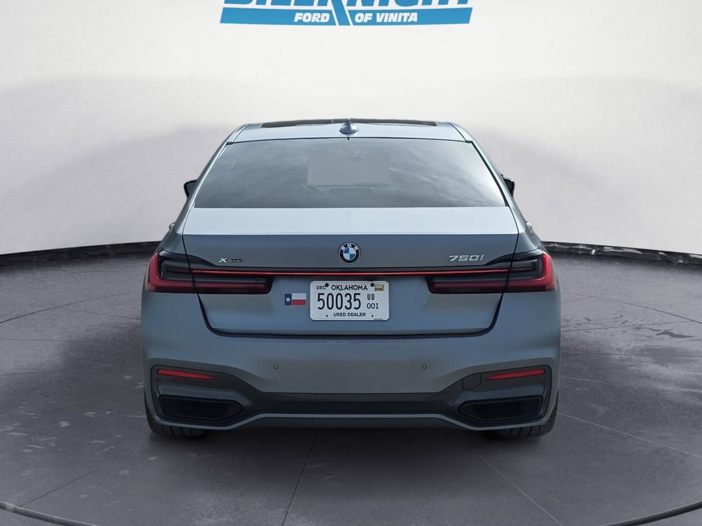Used 2022 BMW 750i xDrive w/ M Sport Package image 4
