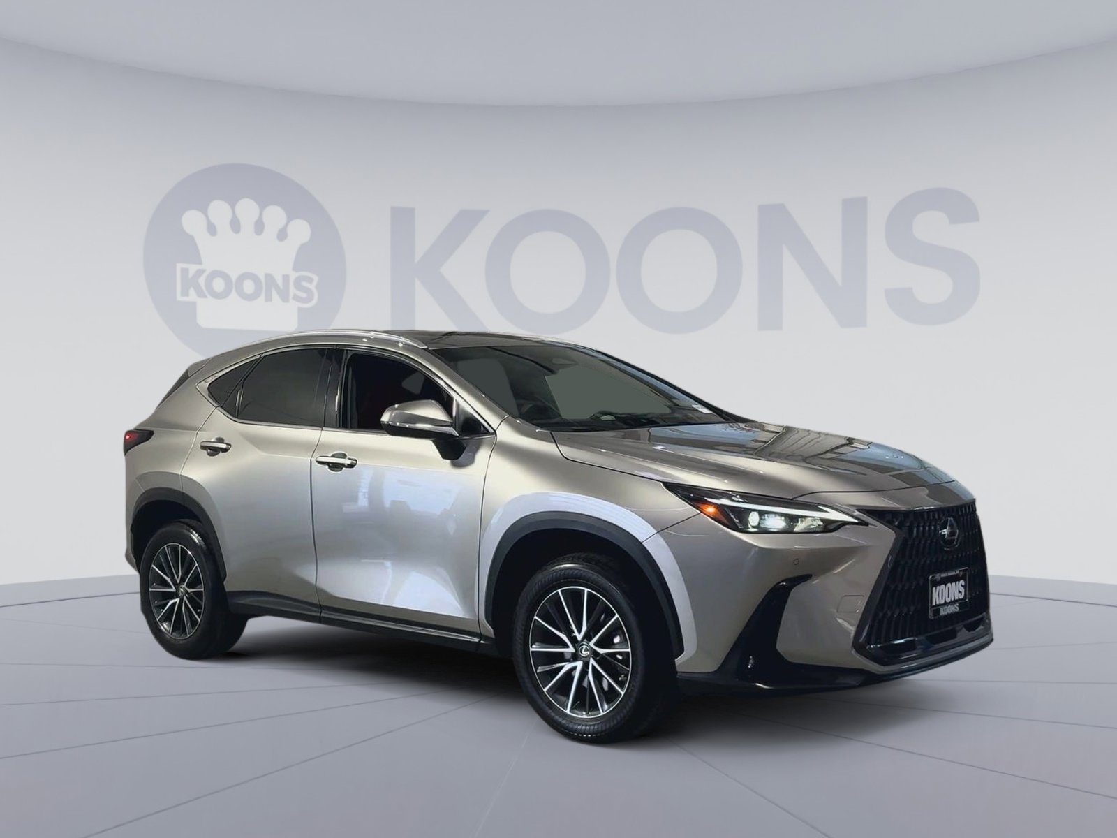 Used 2023 Lexus NX 350 AWD image 2