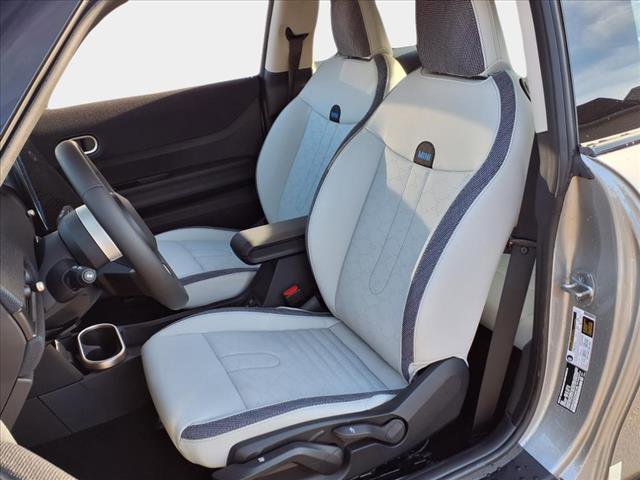 Certified 2025 MINI Cooper S image 13