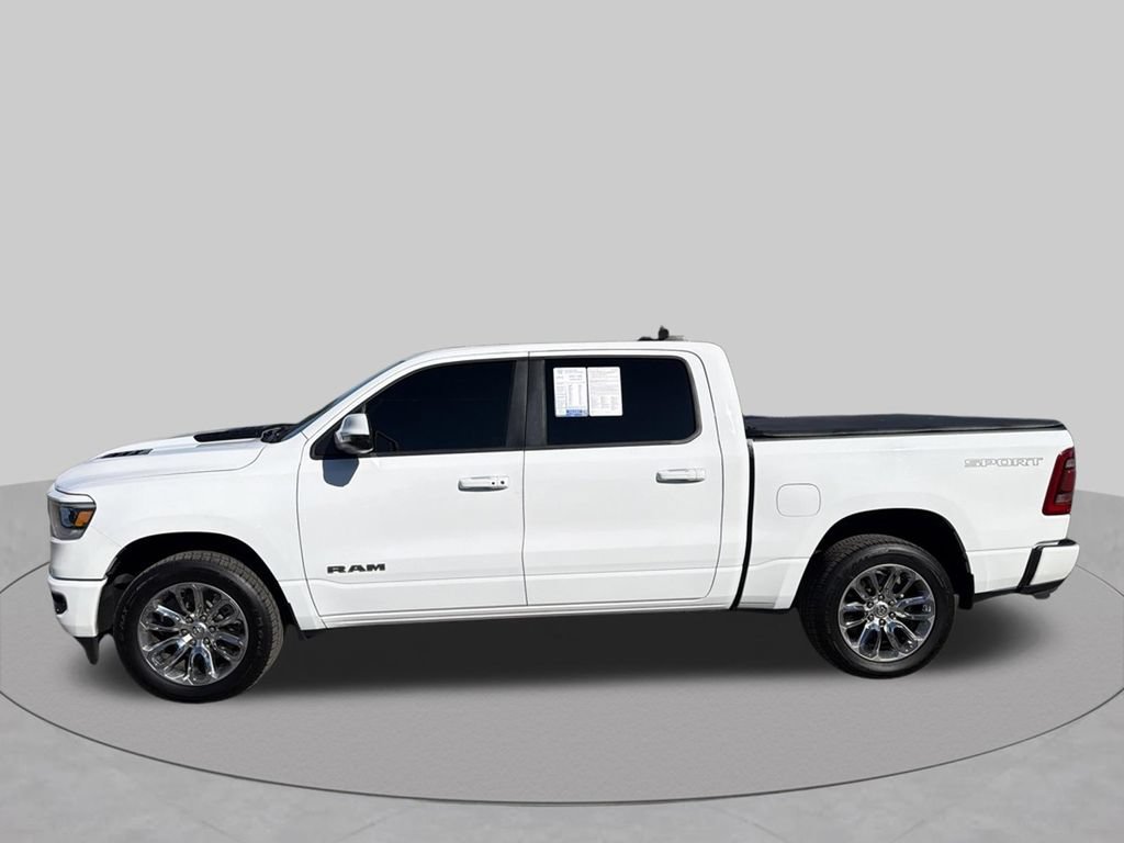 Used 2023 RAM 1500 Laramie AWD/4WD image 3