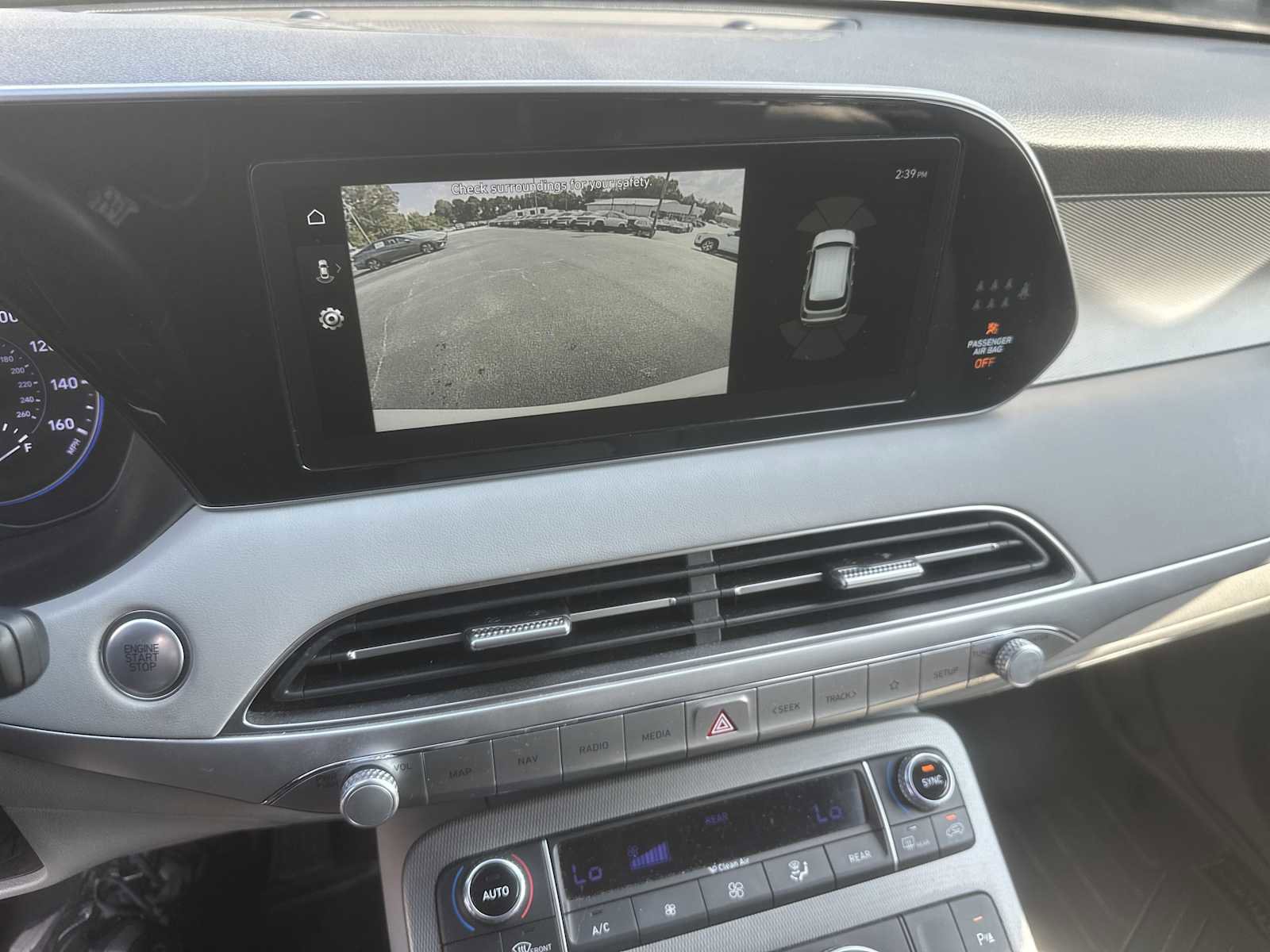 Certified 2022 Hyundai Palisade SEL w/ 8P Bench Seat Package image 18