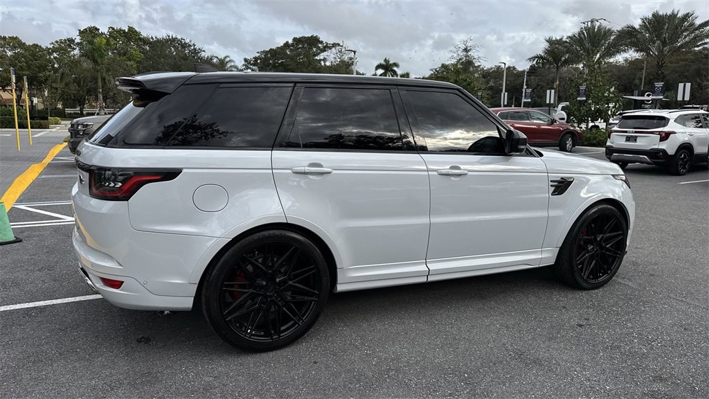 Used 2021 Land Rover Range Rover Sport SVR image 5