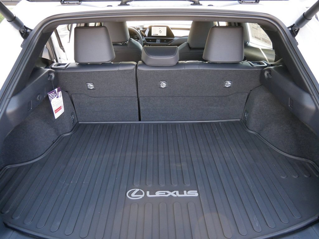 New 2026 Lexus UX 300h AWD image 12
