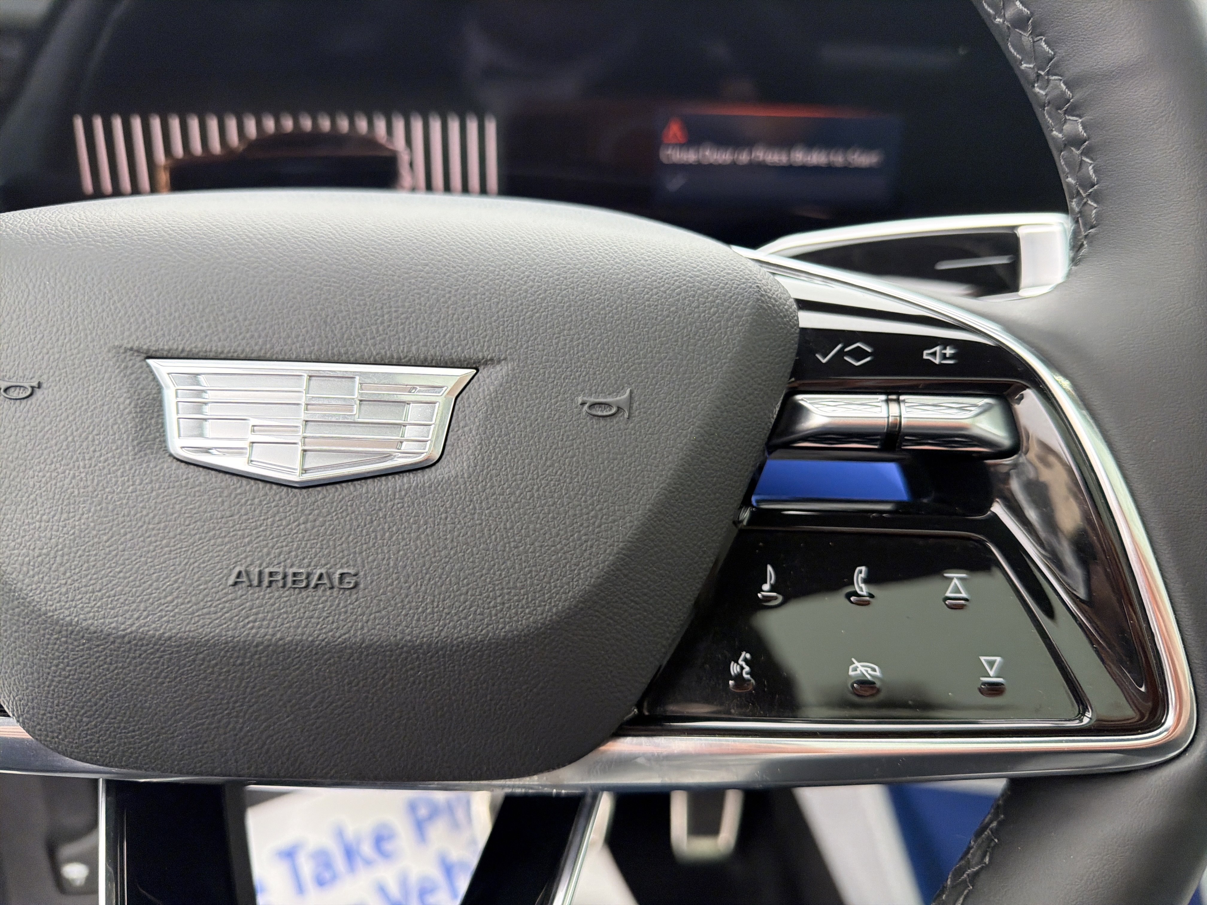 Certified 2025 Cadillac Optiq Luxury 1 w/ LPO, Floor Liner Package image 13