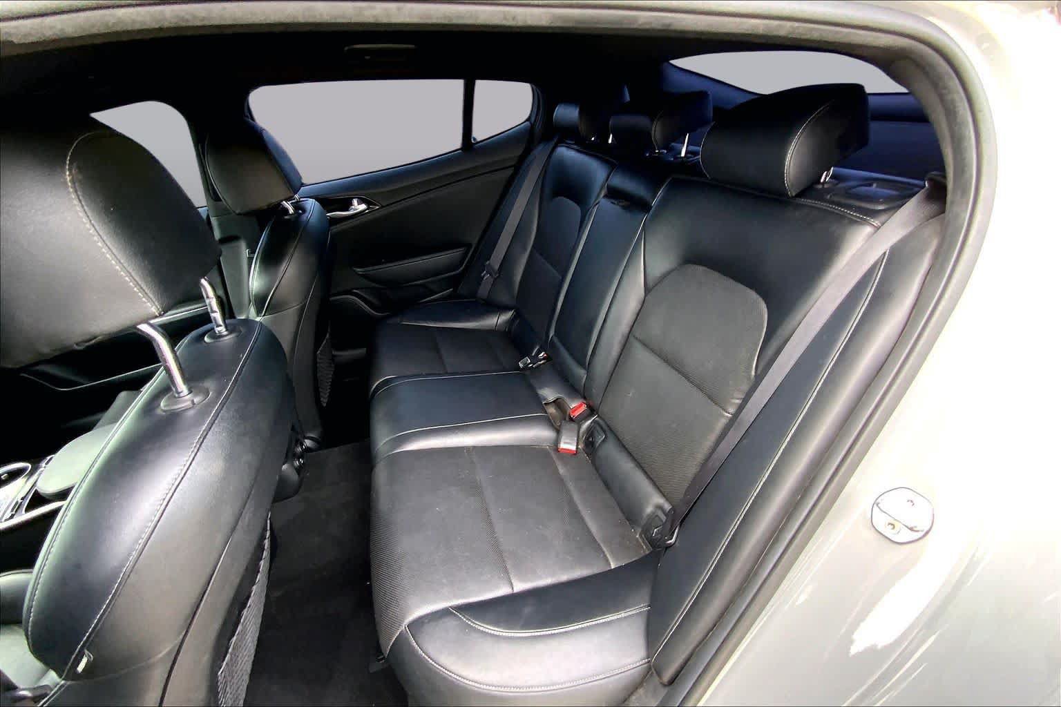 Used 2022 Kia Stinger GT-Line RWD image 20