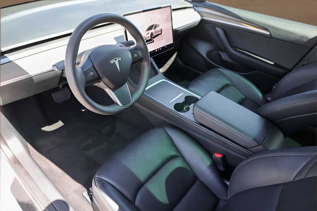 Used 2023 Tesla Model 3 Standard Range RWD image 10