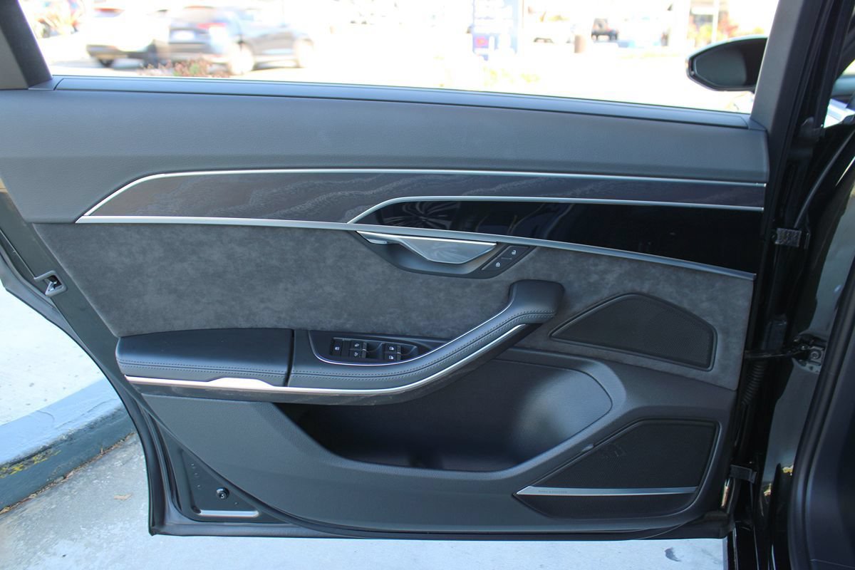 Used 2020 Audi A8 L 4.0T w/ Executive Package AWD/4WD image 47