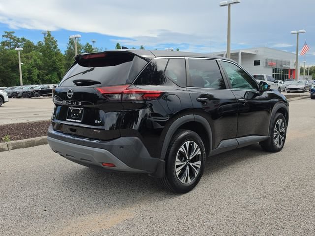 Certified 2022 Nissan Rogue SV FWD image 8