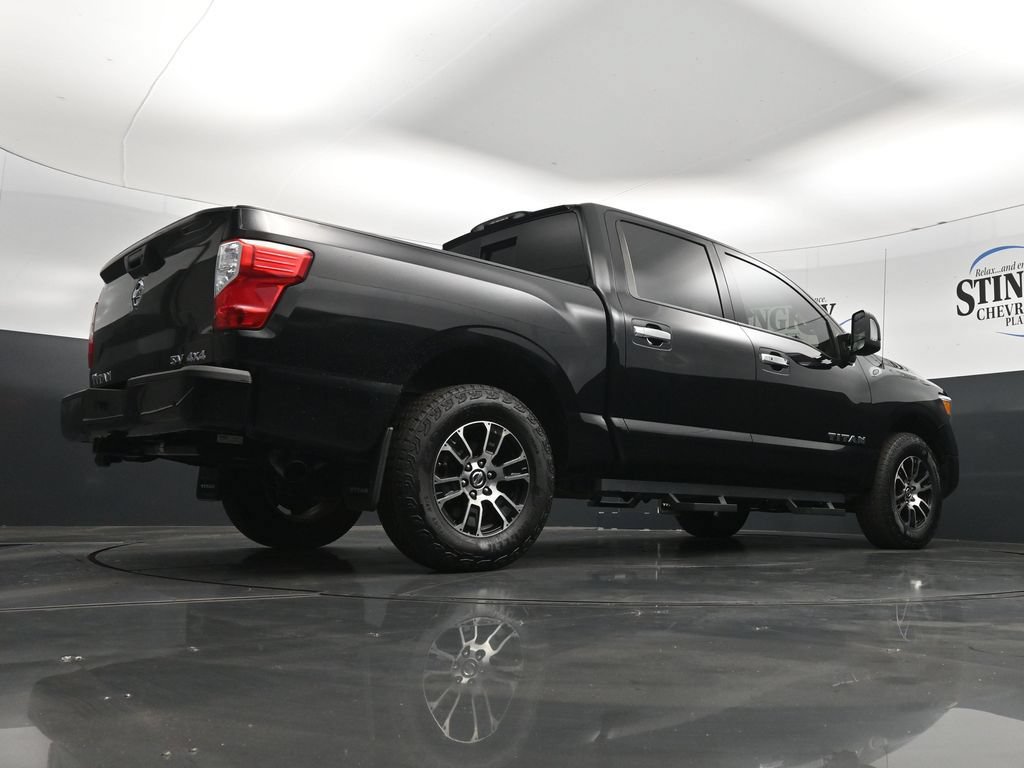 Used 2021 Nissan Titan SV w/ SV Convenience Package AWD/4WD image 32
